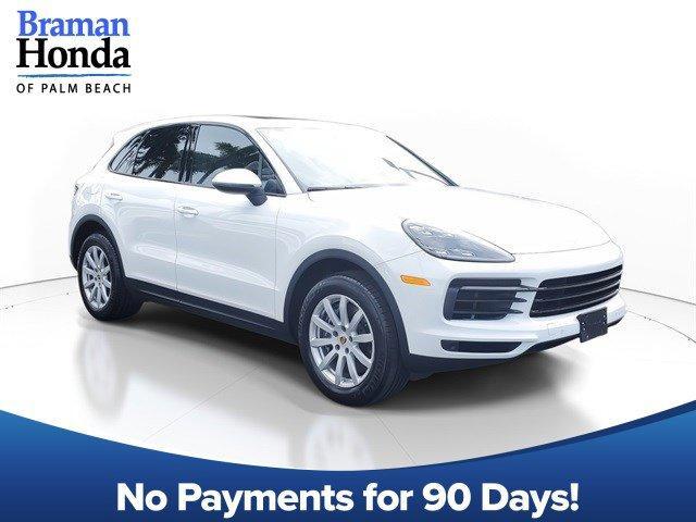 2021 porsche cayenne base