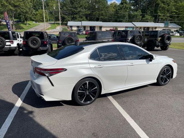 2019 toyota camry xse