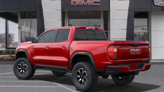 2024 GMC Canyon