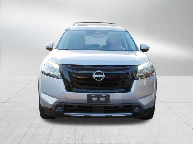2023 nissan pathfinder platinum