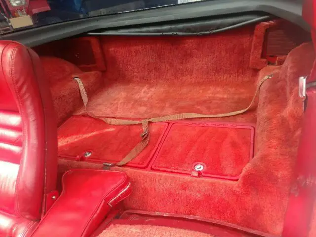 1981 chevy corvette v8