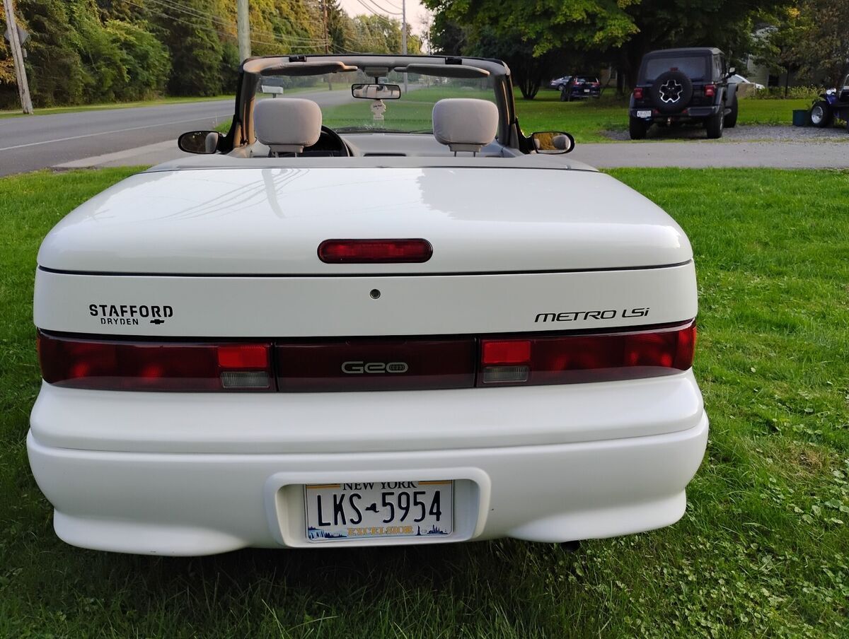 1992 geo metro convertible white lsi sprint cl
