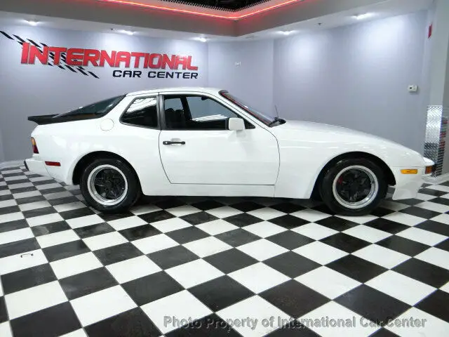 porsche 944 coupe 5-speed low miles new leather rare white over black