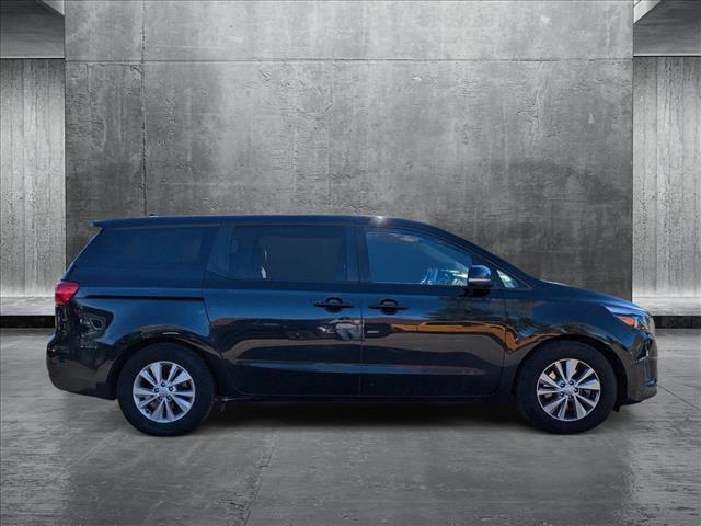 2017 kia sedona lx