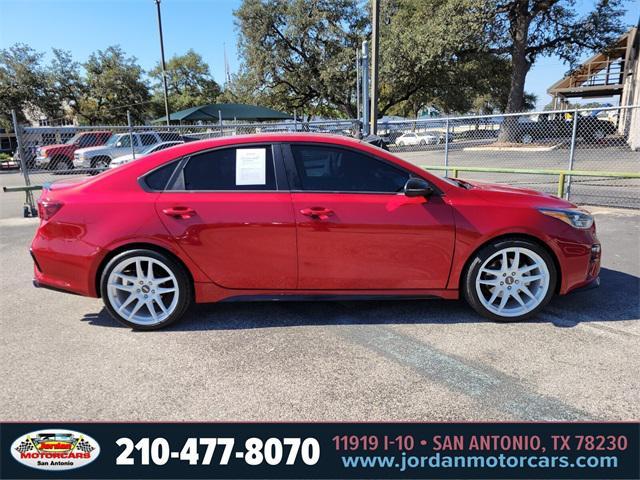 2021 kia forte gt
