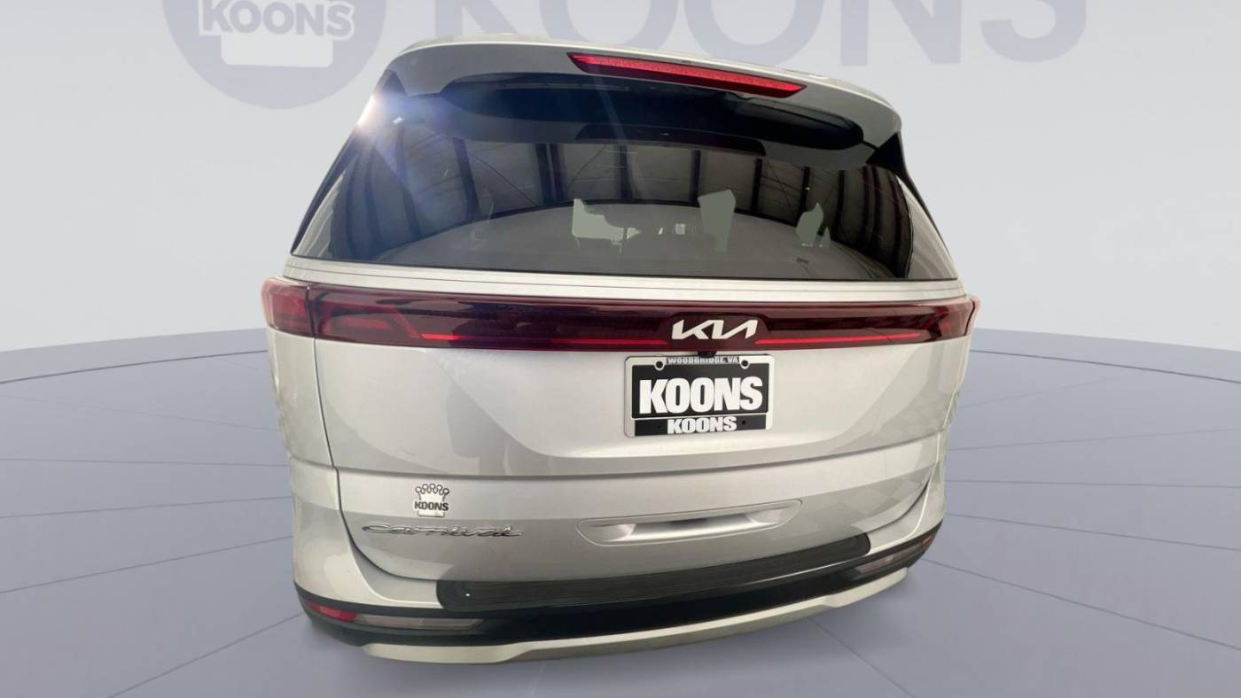2022 kia carnival lx