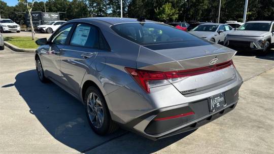 2025 Hyundai Elantra