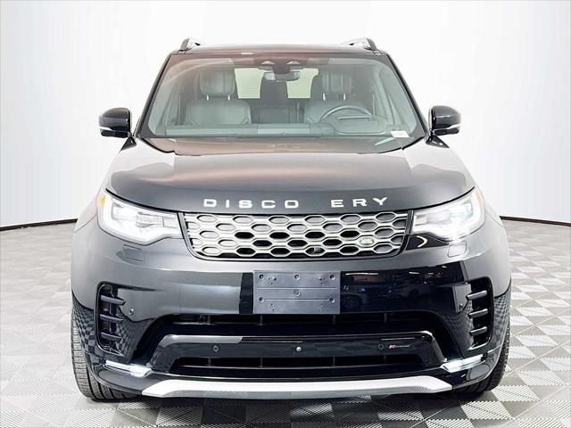 2023 land rover discovery p360 metropolitan edition
