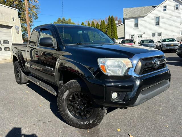 2012 toyota tacoma base