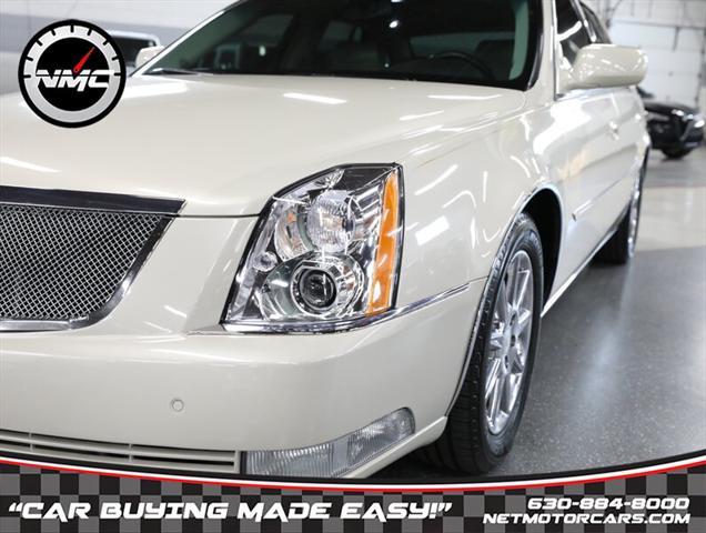 2011 cadillac dts luxury collection