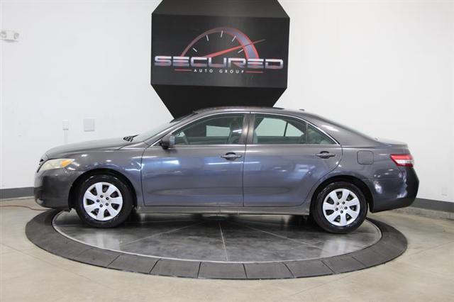 2011 toyota camry le
