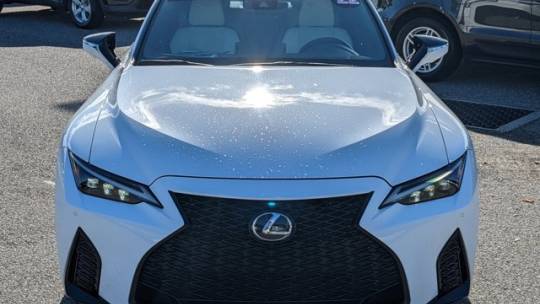 2022 Lexus IS