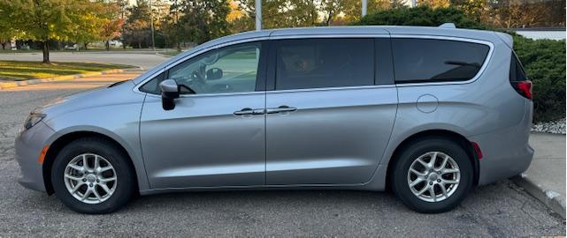 2019 chrysler pacifica lx