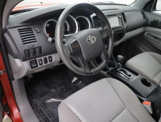 2014 toyota tacoma base