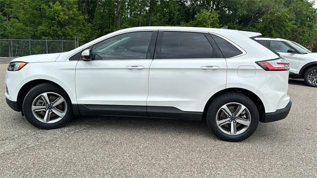 2022 ford edge sel