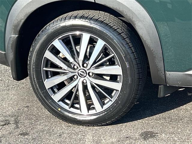 2022 nissan pathfinder platinum 4wd