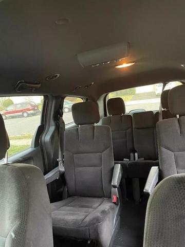 2015 dodge grand caravan avp/se