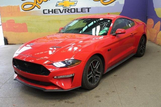 2022 ford mustang gt