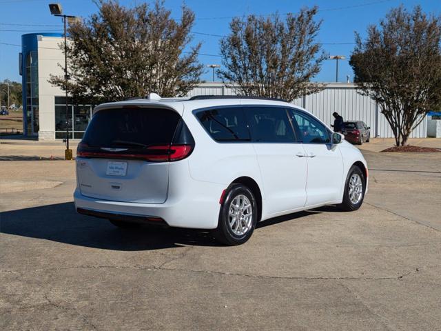 2022 chrysler pacifica touring l