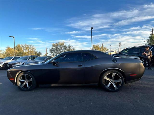 2015 dodge challenger r/t plus