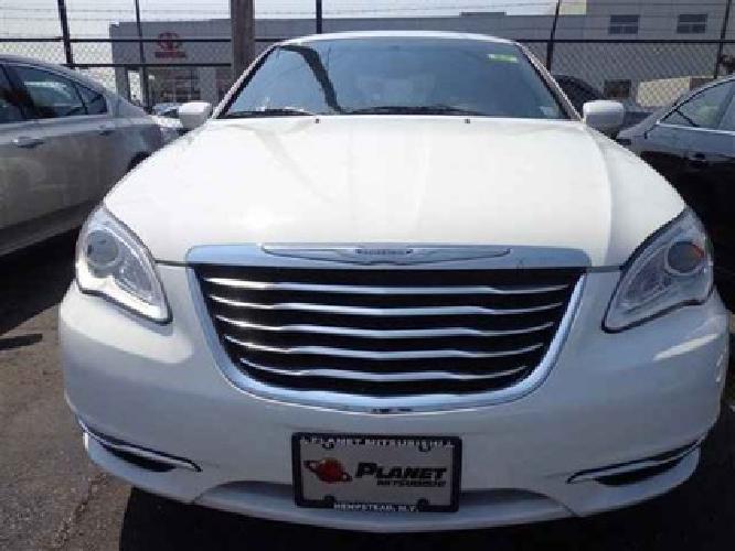 2011 chrysler 200 lx 200 lx in astoria, ny