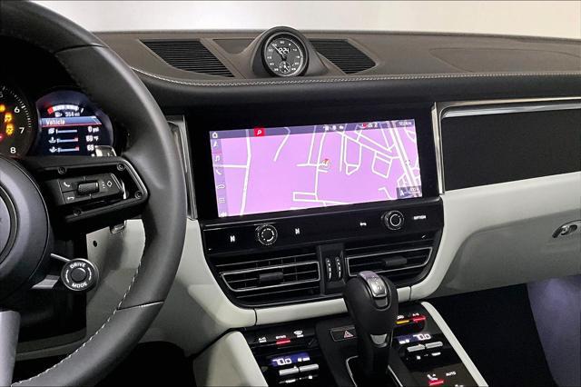 2021 porsche macan base