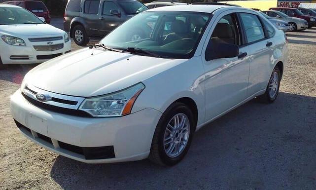2010 ford focus se