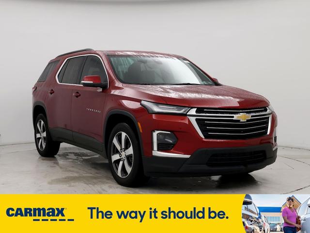 2022 chevrolet traverse lt leather