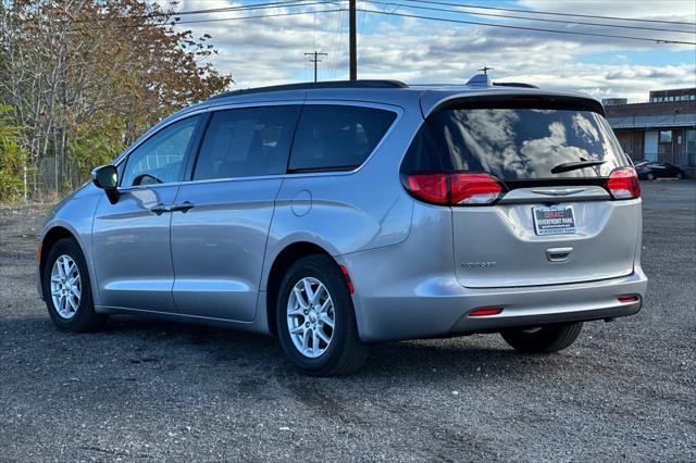 2020 chrysler voyager lxi