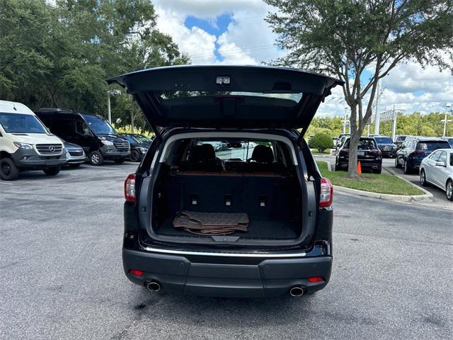 2023 subaru ascent touring 7-passenger