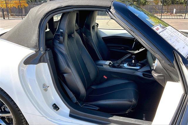 2022 mazda mx-5 miata grand touring