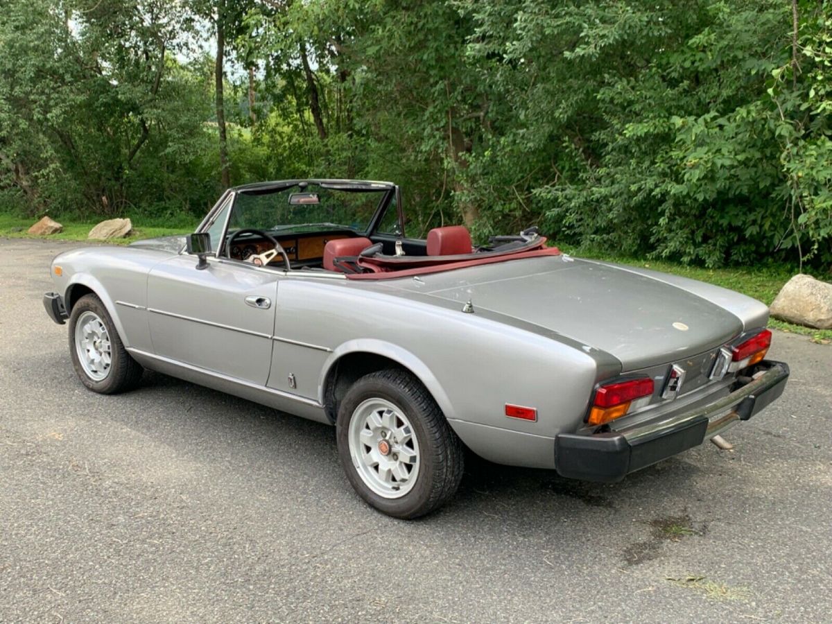1981 fiat 124 spider 2.0l engine 5-speed transmission mint condition no reserve