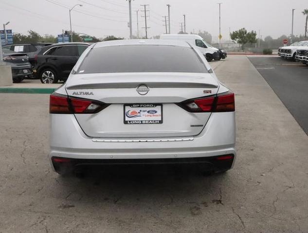 2023 nissan altima 2.0 sr