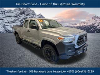 2017 Toyota Tacoma sr5
