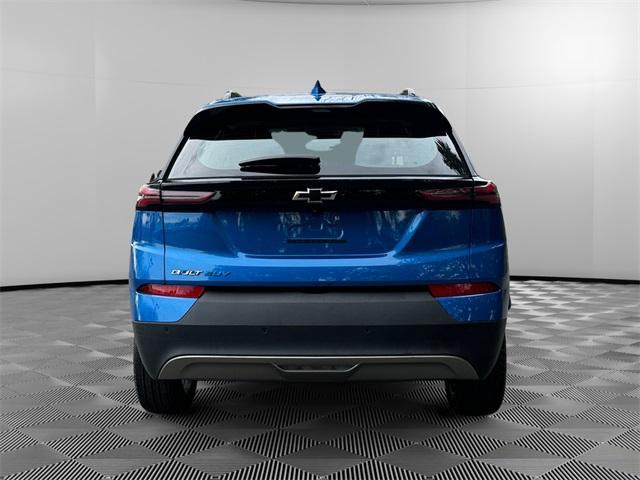 2022 chevrolet bolt euv lt
