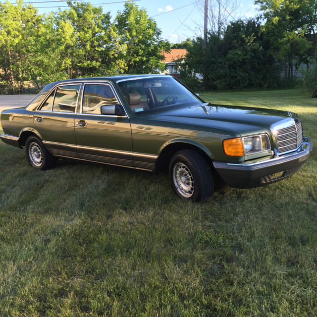 1982 mercedes turbo-diesel 54,00 miles. stunning green; palomino interior