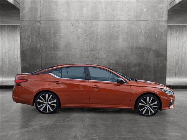 2022 nissan altima sr vc-turbo fwd