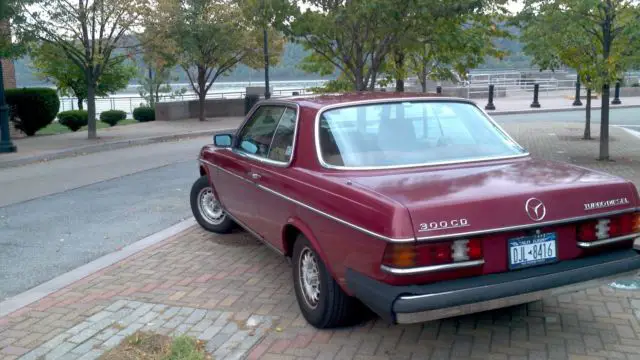 turbo diesel rare 300 cdt coupe w123 300cdt 300cd 300d, vintage 155k !