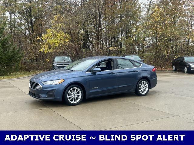 2019 ford fusion hybrid se