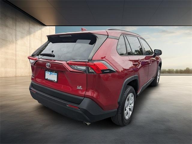 2020 toyota rav4 le