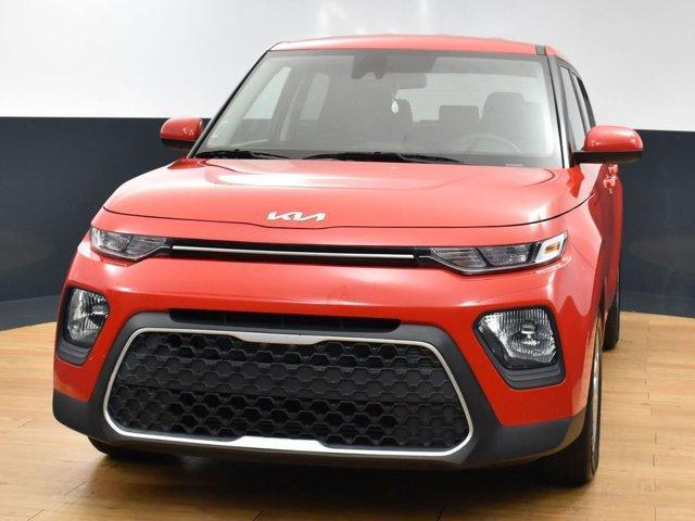 2022 kia soul lx