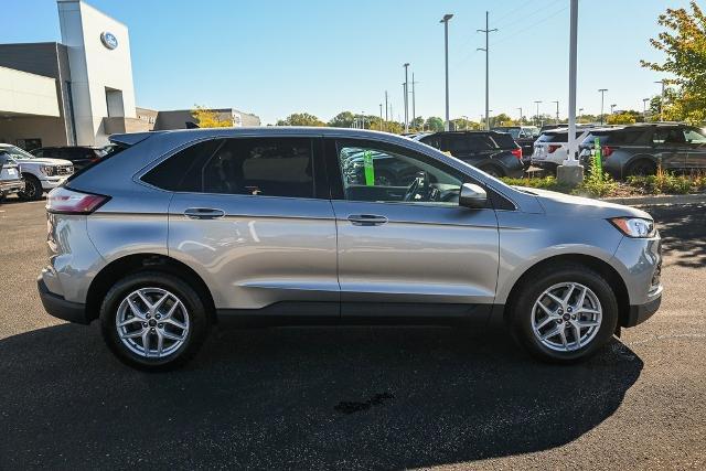 2022 ford edge sel