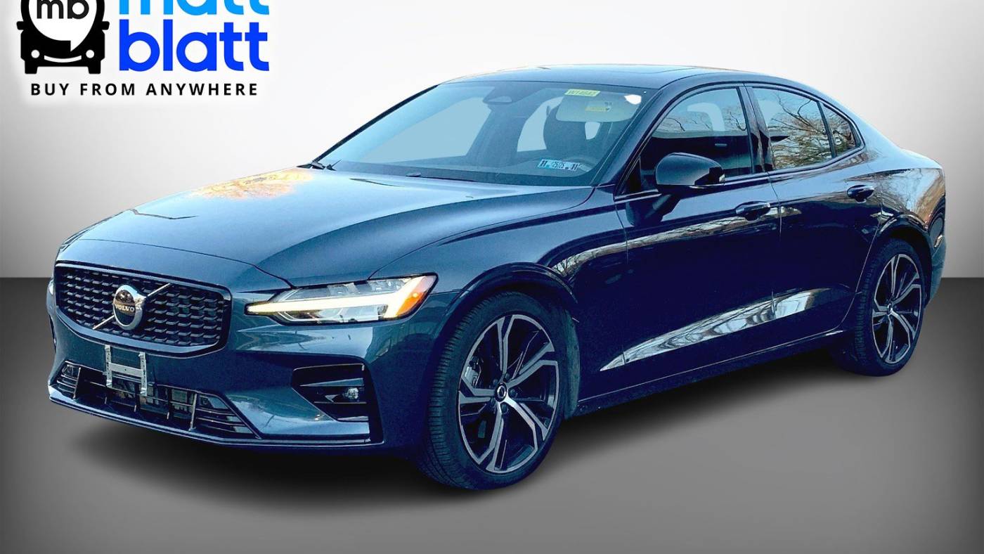 2024 volvo s60 b5 core dark theme