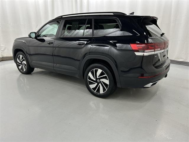 2024 volkswagen atlas 2.0t se w/technology 4motion