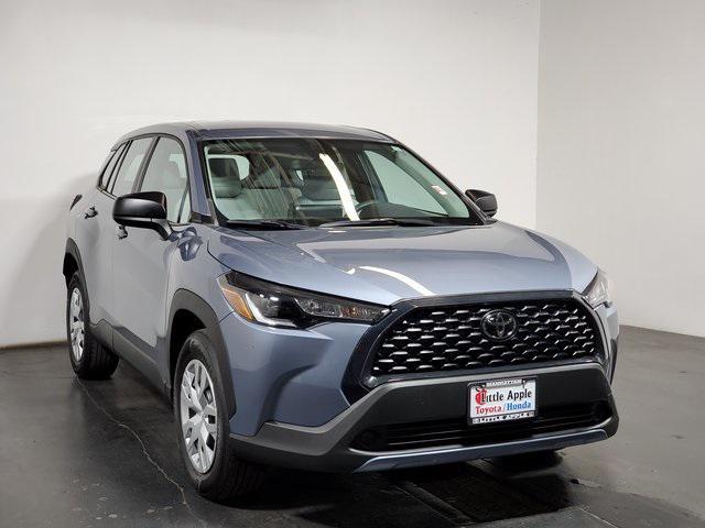 2022 toyota corolla cross l