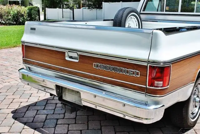 1974 chevrolet cheyenne with 32k miles, power steering power brakes, 350