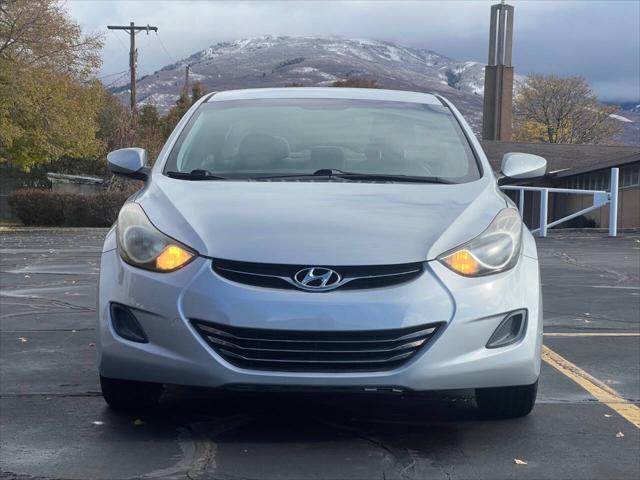 2011 hyundai elantra gls
