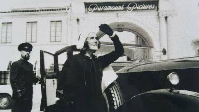 1931 rolls-royce phantom ii marlborough towne car - from sunset blvd movie