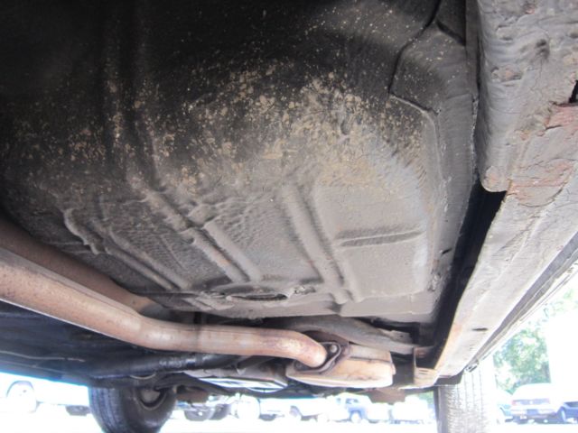 80 bonneville 2 door 5.0l v8 cold air fender skirts no rust vgc drives great