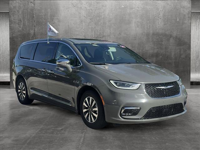 2022 chrysler pacifica hybrid limited